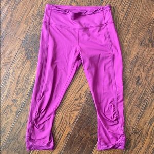 Barely worn Lululemon crop leggings